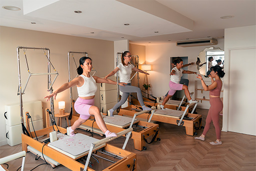 Cours de Pilates sur Reformer Tour au studio Sérénité Pilates à Thouaré-sur-Loire